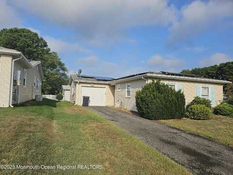 5 Bow Drive, Brick, NJ 08723