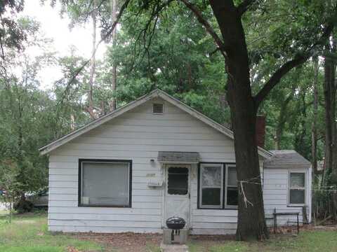 3237 SANFORD STREET, MUSKEGON, MI 49444