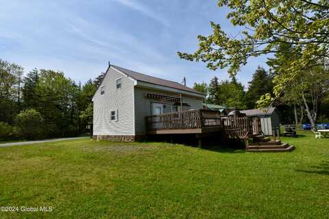 718 S Shore Rd E. Caroga Lake, New York, NY 12032