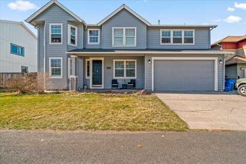 2237 NE 6th Street, Redmond, OR 97756