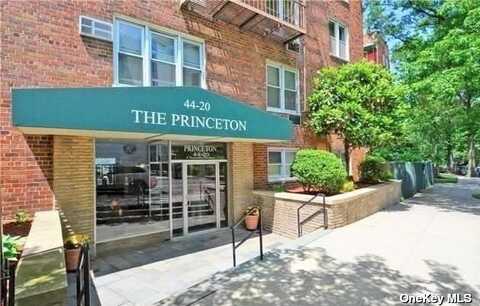 44-20 Douglaston Parkway, Douglaston, NY 11363