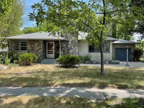 2813 5th Ave, Scottsbluff, NE 69361