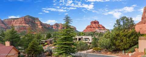 123 Pinon Woods Drive, Sedona, AZ 86351