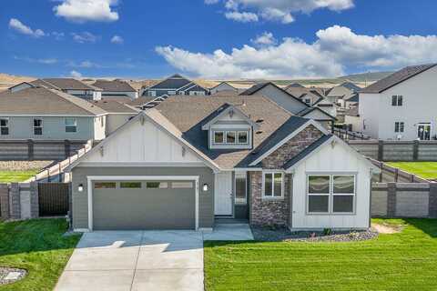 7903 Blanchard Lp, West Richland, WA 99353