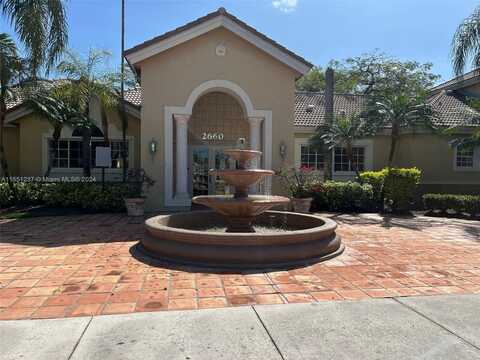 2600 S University Dr, Davie, FL 33328