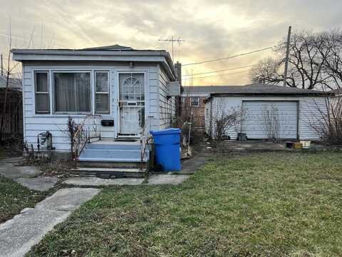 9204 S Indiana Avenue, Chicago, IL 60619