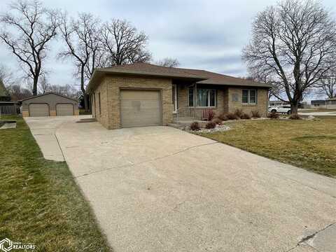 519 17Th Street W, Clear Lake, IA 50428