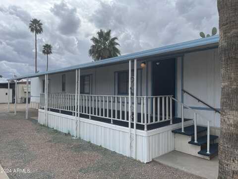 318 S CRISMON Road, Mesa, AZ 85208