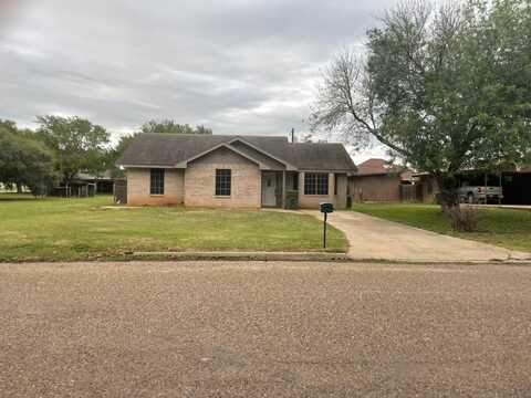 706 W Kohler Street, Hebbronville, TX 78361