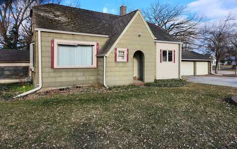 1107 DEPOT STREET, Manawa, WI 54949