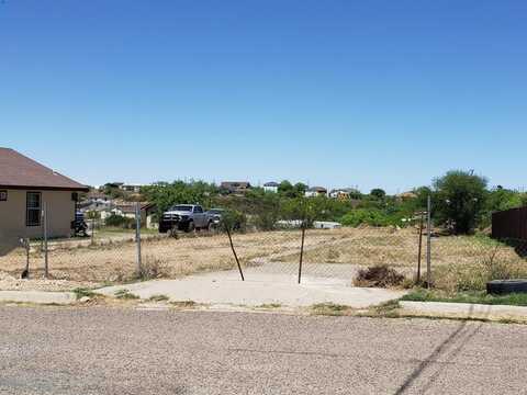 126 CALLE SIETE LOMAS, Eagle Pass, TX 78852