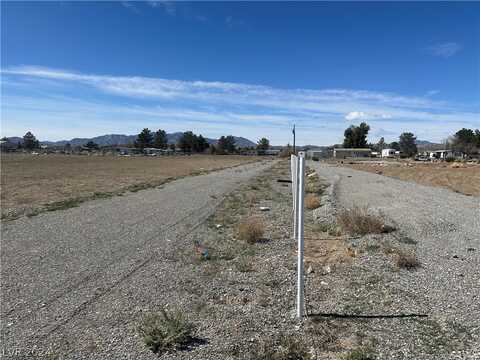 640 S Happy Lane, Pahrump, NV 89048