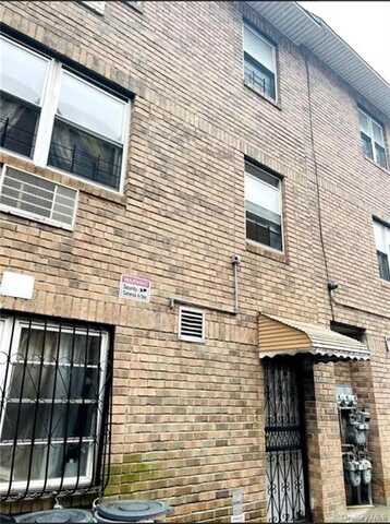 160 W 162nd Street, Bronx, NY 10452