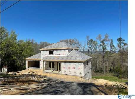 2260 Hickory Hill Drive, Guntersville, AL 35976