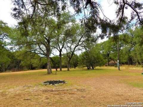 142 Indian Crossing, Pipe Creek, TX 78063