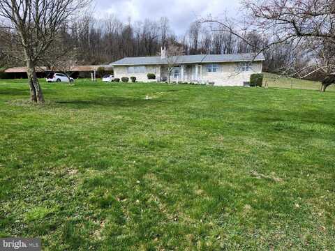 5440 OLEY TURNPIKE ROAD, READING, PA 19606