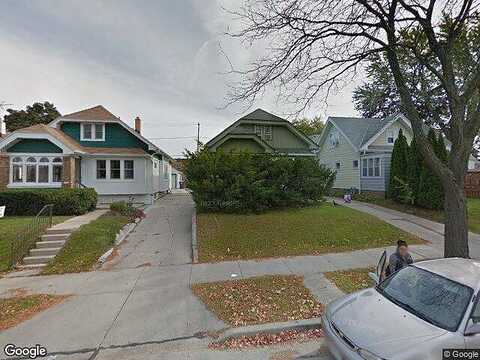 56Th, MILWAUKEE, WI 53214