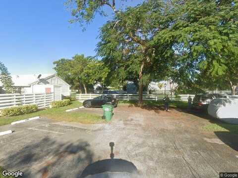 147Th Circle, MIAMI, FL 33186