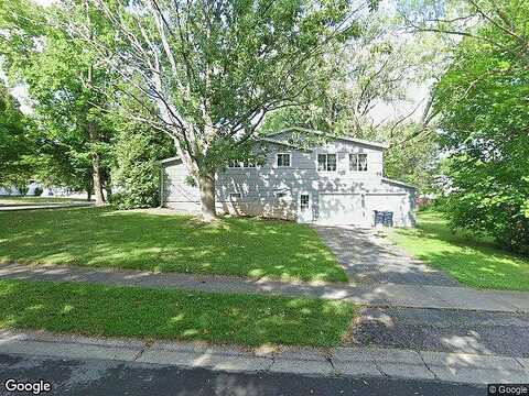 Dalia, ROCHESTER, NY 14609