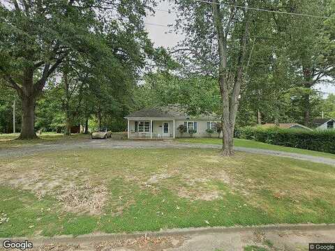 7Th, TRENTON, TN 38382