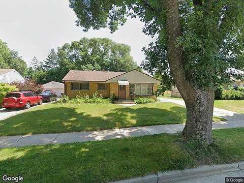 95Th, MILWAUKEE, WI 53227