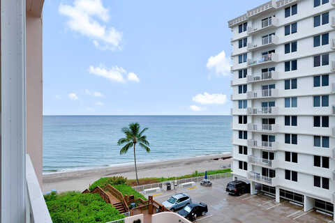 Ocean, HIGHLAND BEACH, FL 33487