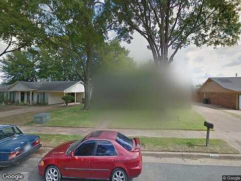 Mckenzie, MEMPHIS, TN 38118