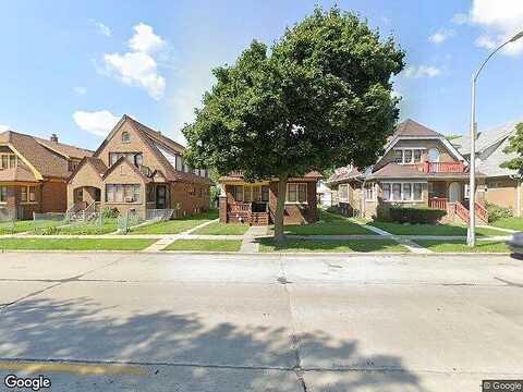 27Th, MILWAUKEE, WI 53209