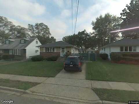 Garfield, FARMINGDALE, NY 11735