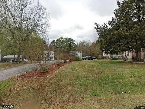 Pinehaven Street, LAURENS, SC 29360