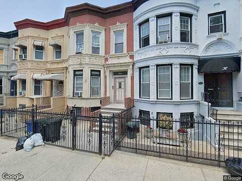 Lincoln, BROOKLYN, NY 11213