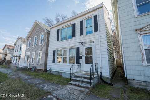 706 3rd Avenue, Troy, NY 12182