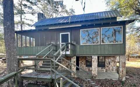 468 Half Moon Lake Road, Baxley, GA 31513