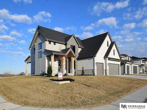 10902 N 171st Street, Bennington, NE 68007