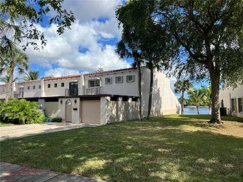 7238 Jacaranda Ln, Miami Lakes, FL 33014