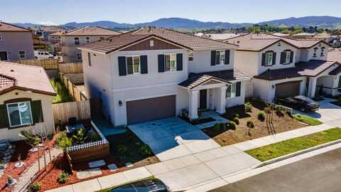 2041 Rosewood DR, HOLLISTER, CA 95023