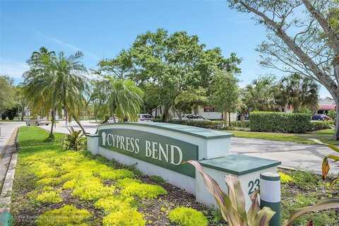 2202 S Cypress Bend Dr, Pompano Beach, FL 33069