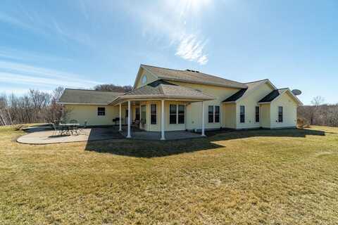 W2071 County Road R, Mondovi, WI 54755