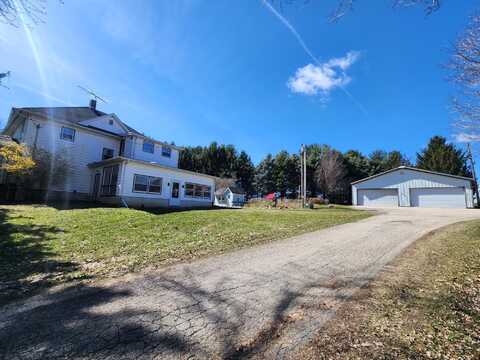 N5737 Highway 151, Beaver Dam, WI 53916