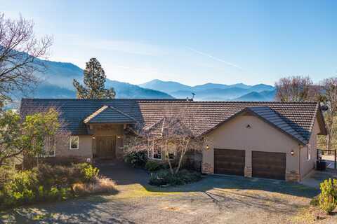 1260 Board Shanty Creek Road, Grants Pass, OR 97527