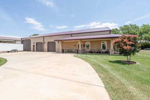 1700 Country Club Road, Dalhart, TX 79022