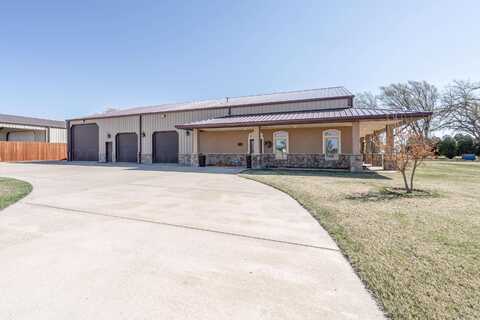 1700 Country Club Road, Dalhart, TX 79022