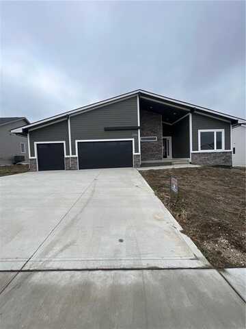 17795 Valleyview Drive, Clive, IA 50325