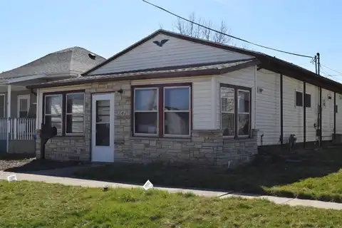 141 N Maple, Monticello, IA 52310