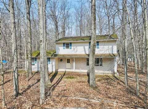 104 Ridge Road, Tobyhanna, PA 18347