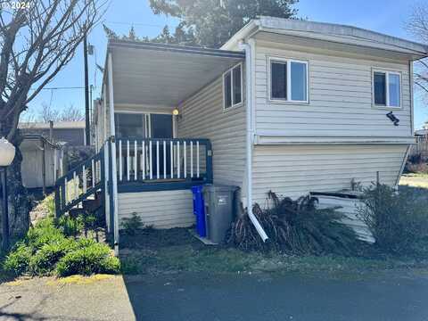 16745 SE DIVISION ST, Portland, OR 97236