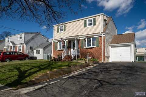 59 Birchwood Drive, Elmwood Park, NJ 07407