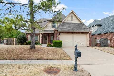 812 S Butternut Avenue, Broken Arrow, OK 74012