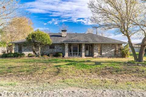 300 E Short Street, Leonard, TX 75452