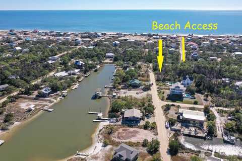 304 Land St, St. George Island, FL 32328